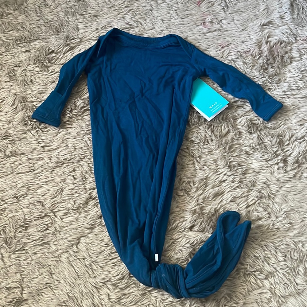 Posh Peanut Navy Knotted Layette
